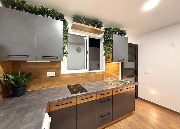 Candela 2 En Канделария